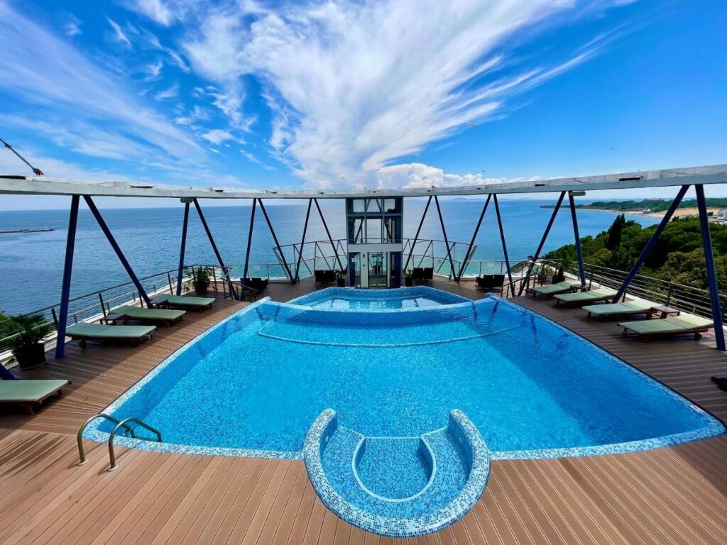  basen w Sol Marina Palace Hotel, fot. booking.com