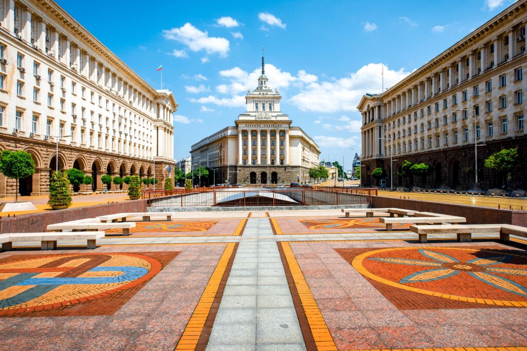 Zespół architektoniczny trzech budowli socjalistycznych klasycyzmu w centralnej Sofii, stolicy Bułgarii