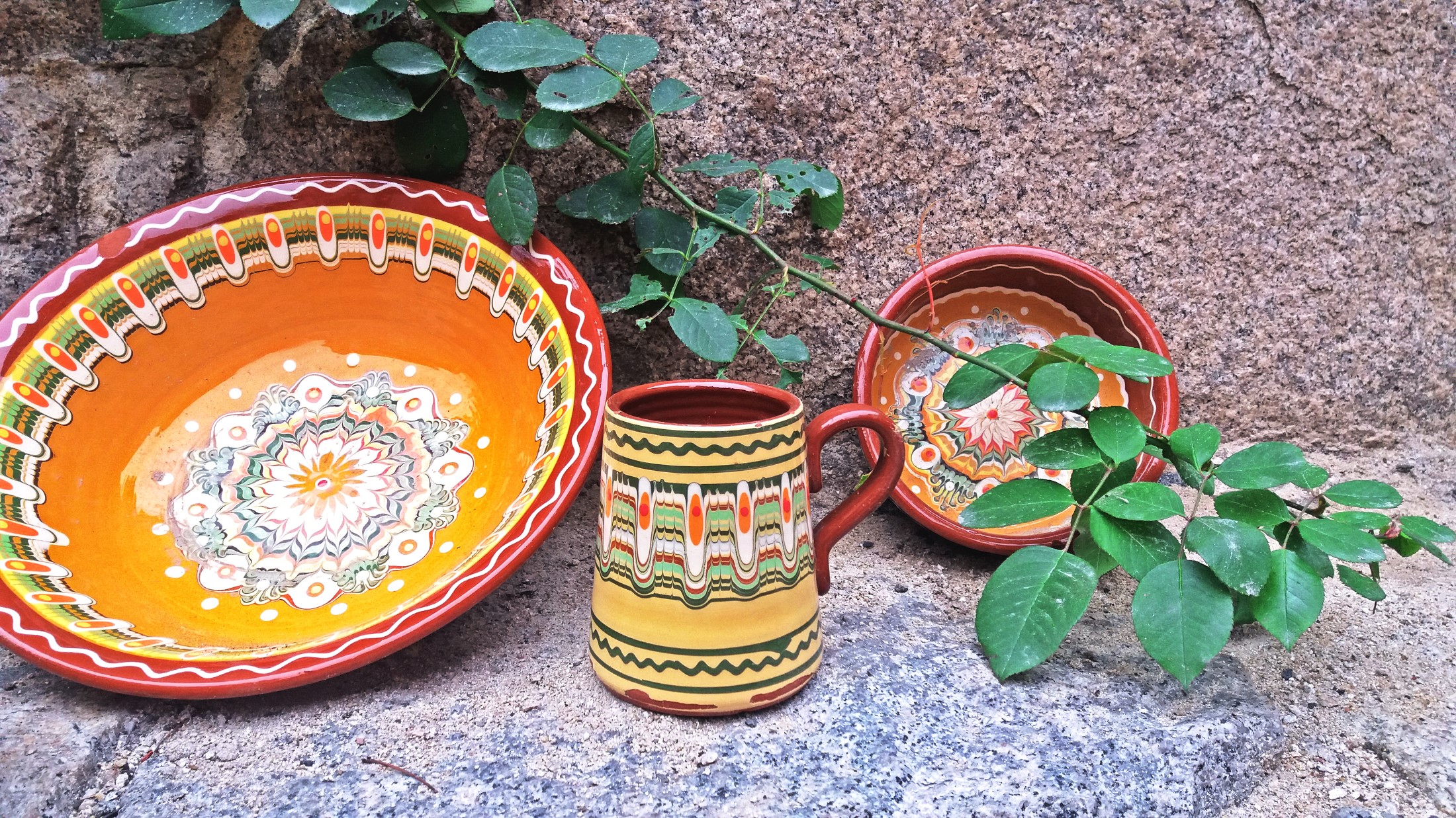 Bulgarian national art set, plate, cup and bowl made of clay, authentic folklore motif