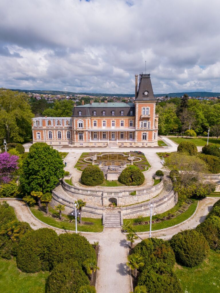 Aerial view of the historic Euxinograd palace in Varna, Bulgaria. Admire the grand architecture and lush gardens of this magnificent estate, situated along the beautiful Black Sea coast.